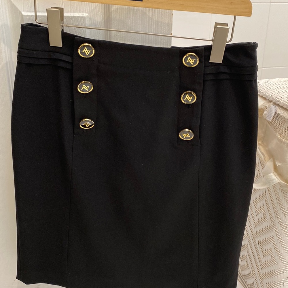 Adrienne Vittadini size 6